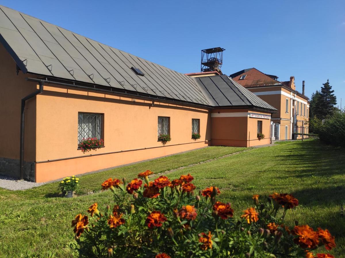 Ubytovanie na Frantšachte Banská Štiavnica Buitenkant foto